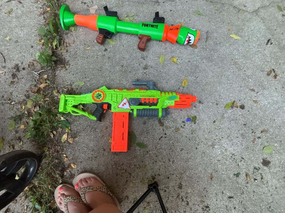 NERF Z REVOLTINATOR GUN